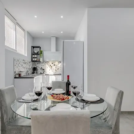 Brand New Luxury Asi Apartamento *
