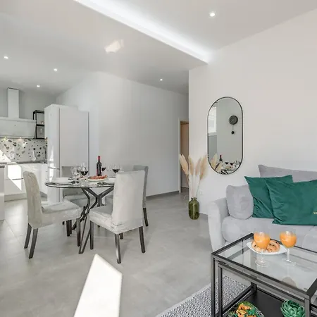 Lägenhet Apartment Asi For 4 Split